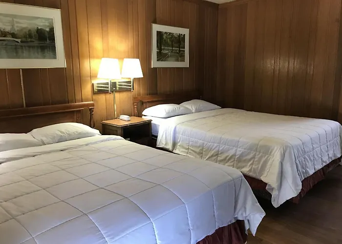Motel The Lincoln Urbana 2*